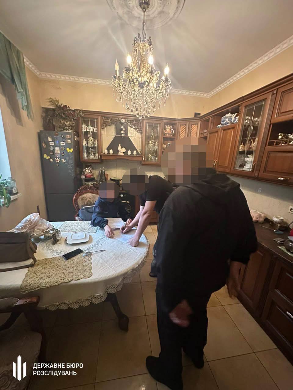 В Одессе спасателей «лечили» обычной грязью со ставка вместо лечебной грязи